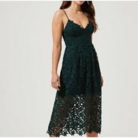 Astr‎ Dark Green Lace Midi Dress - Picture 1 of 8